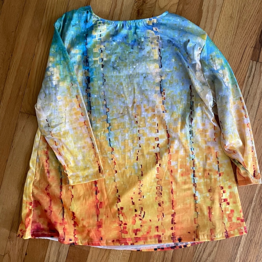 cotton/polyester blend 3/4 sleeve shirt